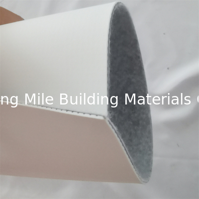 1.5mm Welding Polymeric Reinforced PVC Membrane With Fleece For Adhered Roof Waterproofing with 2 Sides Overlap