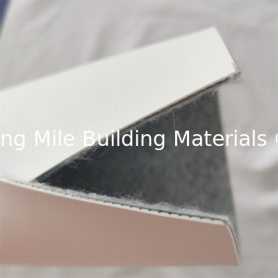 1.5mm Welding Polymeric Reinforced PVC Membrane With Fleece For Adhered Roof Waterproofing with 2 Sides Overlap