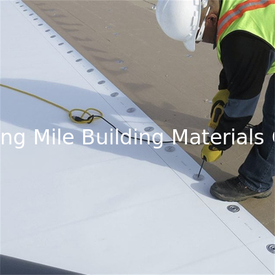 Single Ply TPO Roof Membrane Smooth Version TPO Waterproof Membrane For Roofing Waterproof